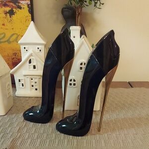 Elegant Carolina Herrera Good GIRL Perfumes Set For Use Or Display!